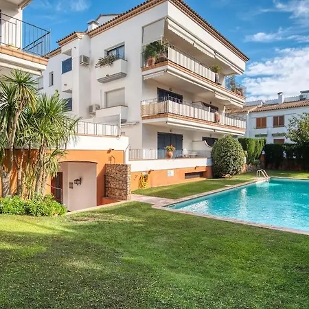 Appartamento Con Piscina Céntrico